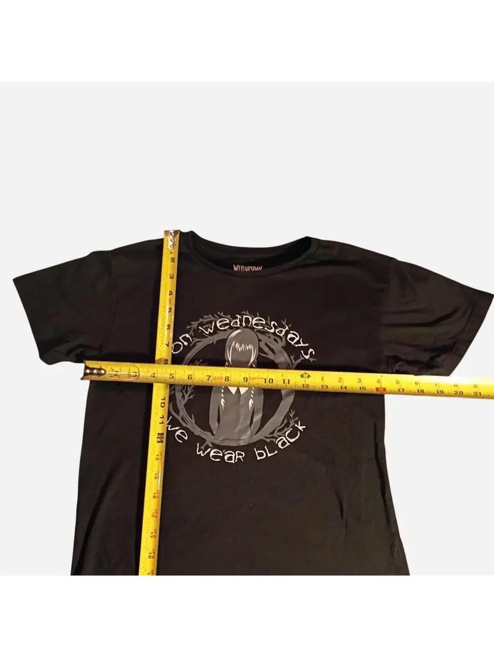 Wednesday Black Graphic T-Shirt We Wear Black Size L